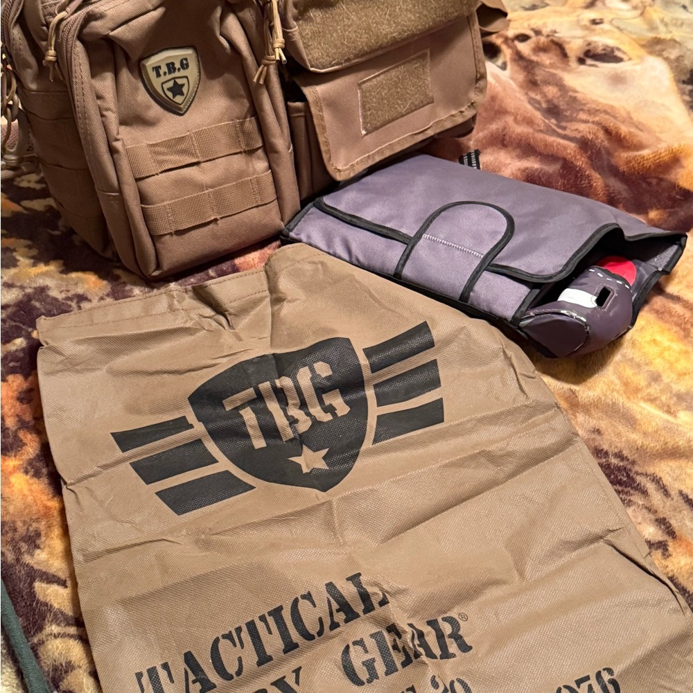 TBG Tactical Baby Gear Deuce diaper bag in Coyote